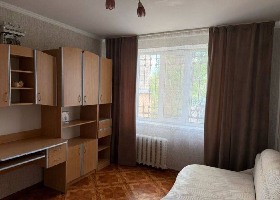 Продаю 2 кім квартиру