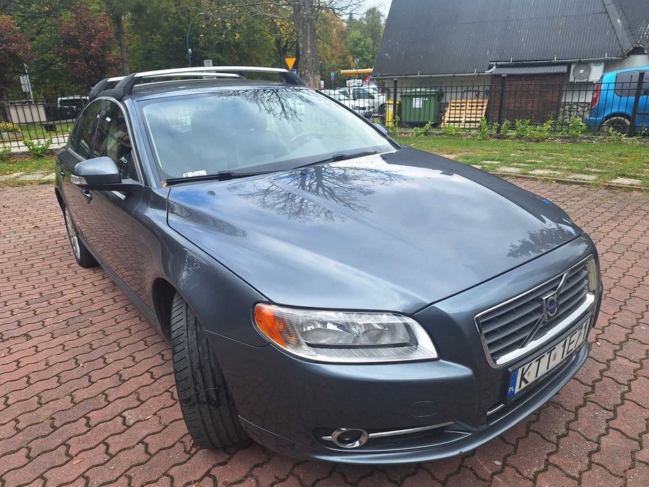 Volvo S80