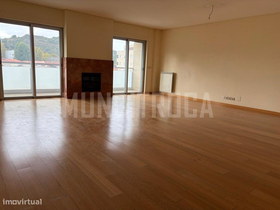 Apartamento T3 Fraião