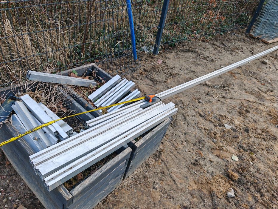 18m Profil aluminiowy 40x40 konstrukcyjny fotowoltaika