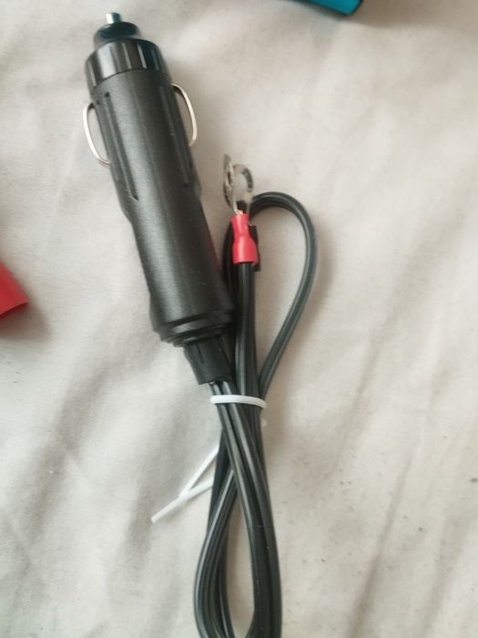 1000W Инвертор с 12 V на 220вальт преобразователь  500 W  1 Киловат