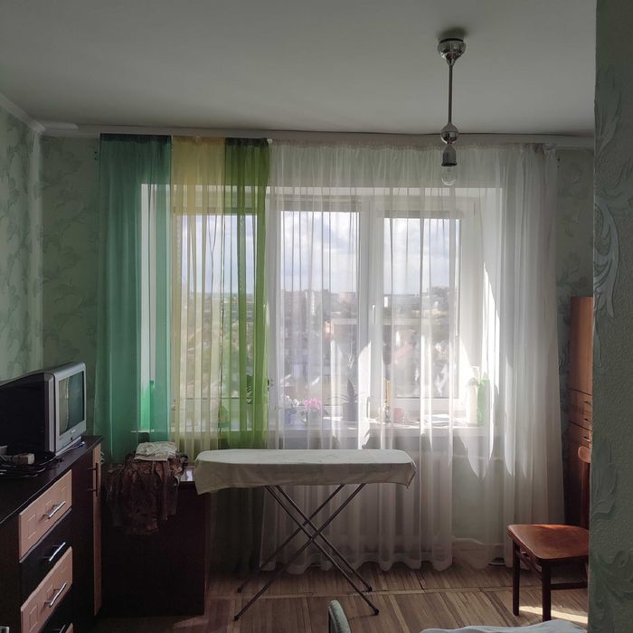 Продати 3 кімнатну квартиру