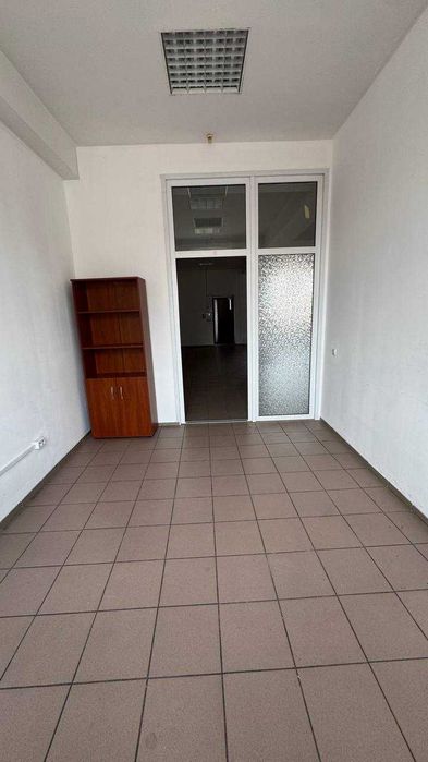 Здам в оренду комерційне приміщення в центрі Дніпра Адреса: вул. Січових Стрільців, 4а червона лінія