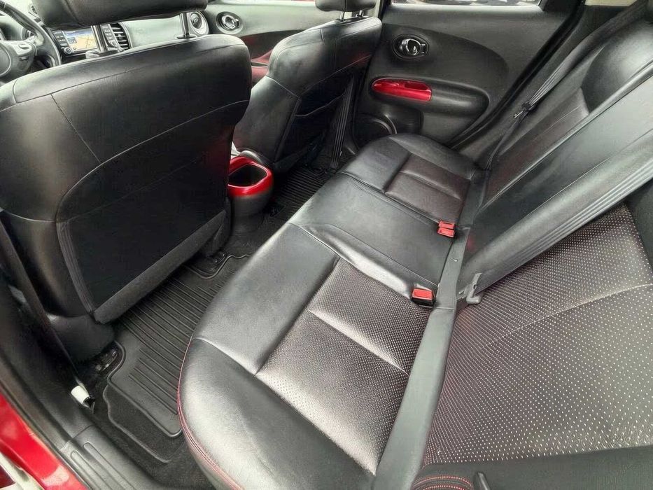 Nissan Juke SL      2015