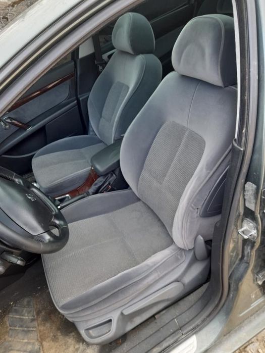 Продаю двери Peugeot 407  1.6 дизель