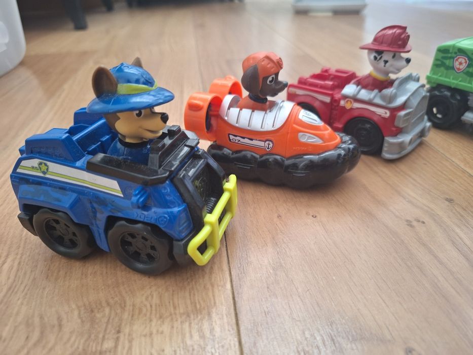 Zestaw pojazdów psi patrol