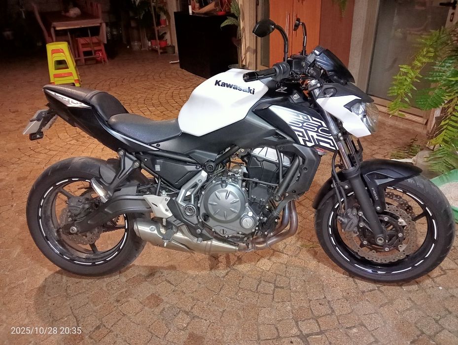 Mota Kawasaki z650