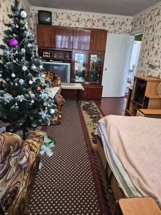 Продам 3 кімн. квартиру в р-ні 3 лікарні. 4/5 пан. будинку. 37000