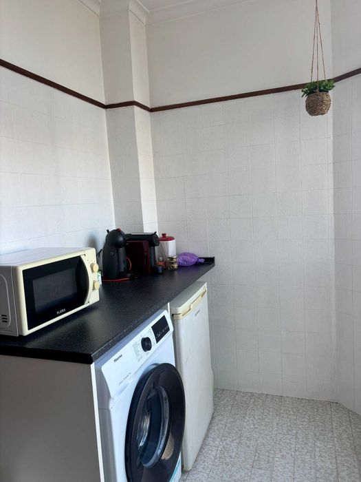 Quarto em Alfornelos | Metro Linha Azul