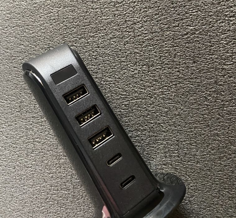 Wi Fi Міні Камера в зарядці,відеоогляд зарядка,відеоспостереженя,видео