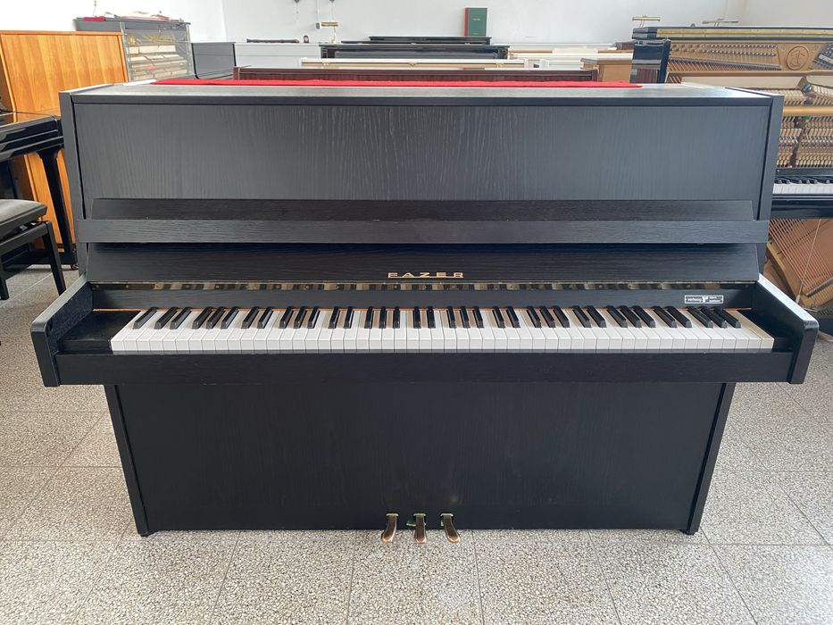 Piękne pianino Fazer