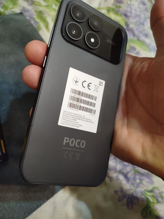 Pocco f8 pro 12-24/256
