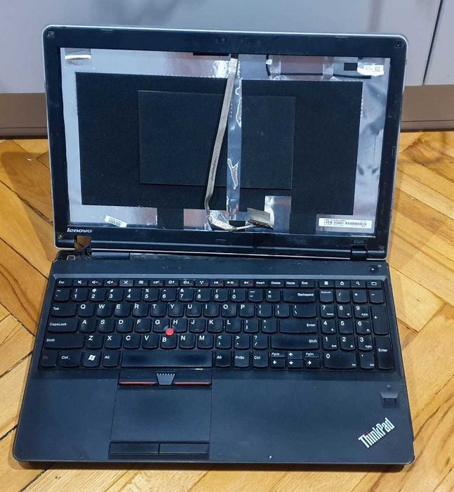 Laptop Lenovo E520 - cześć