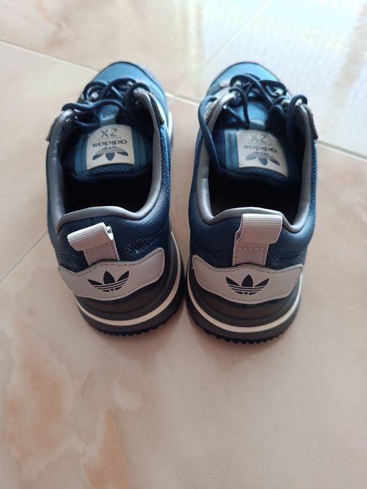 Tênis adidas ZX 700 HD - Novos - 44