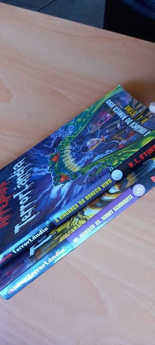 Arrepios Terrorlândia (LIVROS) Volumes 1 e 5