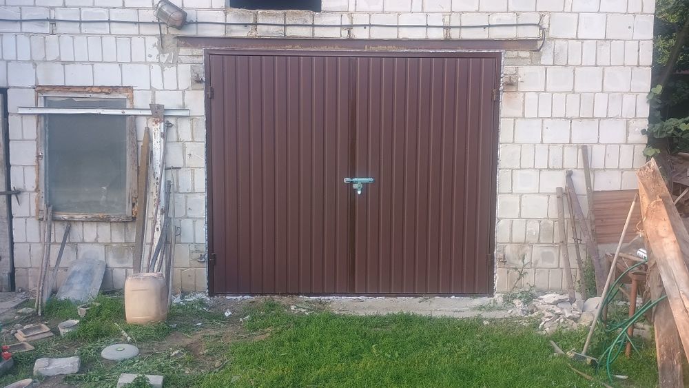 Bramy , drzwi garażowe