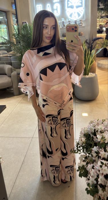 Pucci костюм В наявності хс-с
