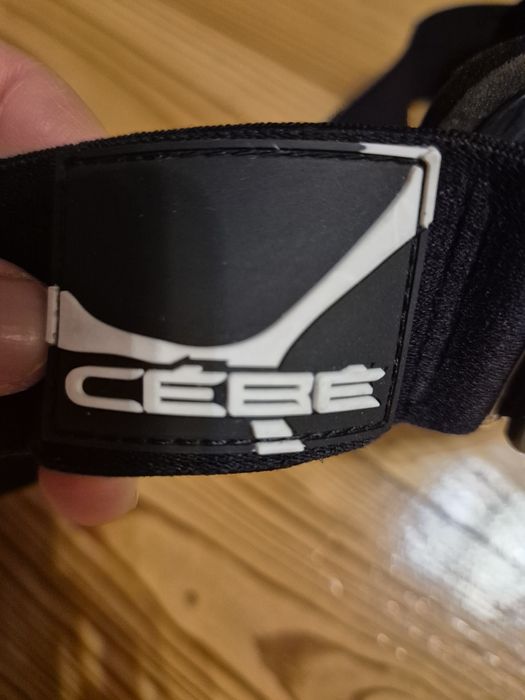 Продам лижна маска Cebe ,шоломи лижні ,дитячі ,бафи, шапка