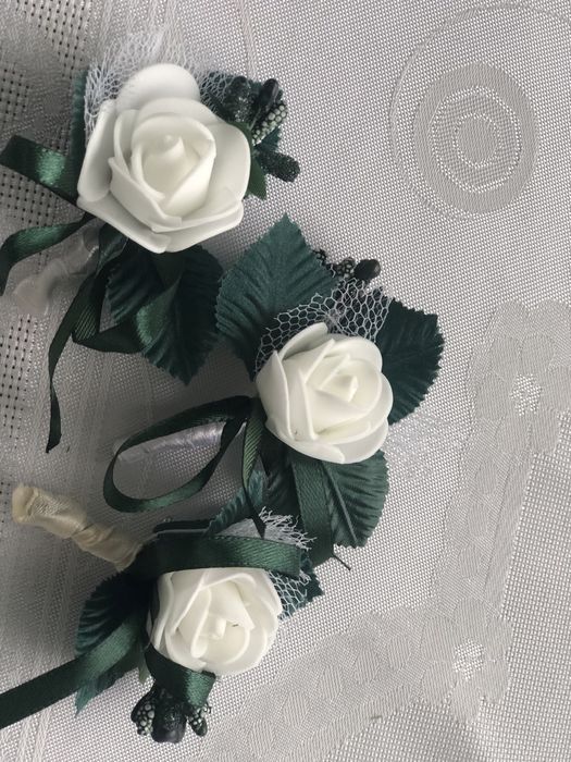 Весільні бутонєрки