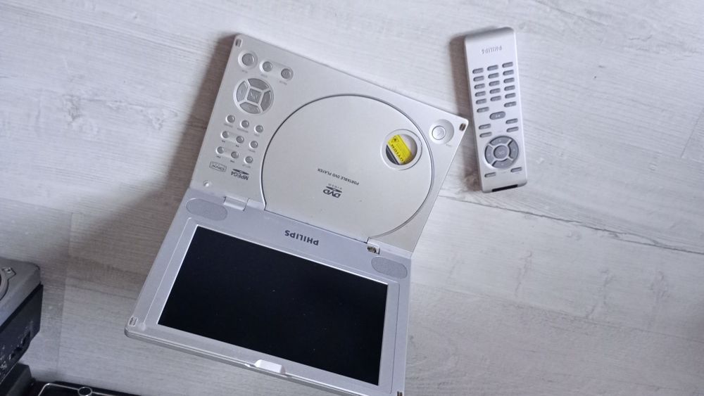 Philips Model PET810  PET 810