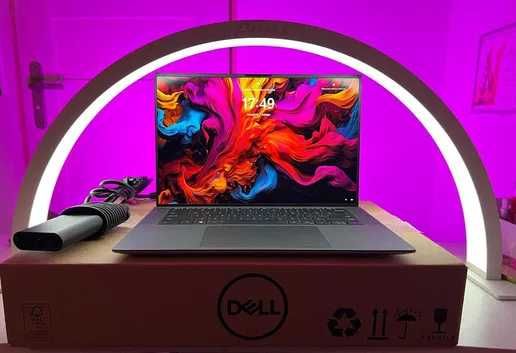 DELL XPS 9520 i9 12900HK 16 1TB SSD RTX 3050Ti FHD+ W11