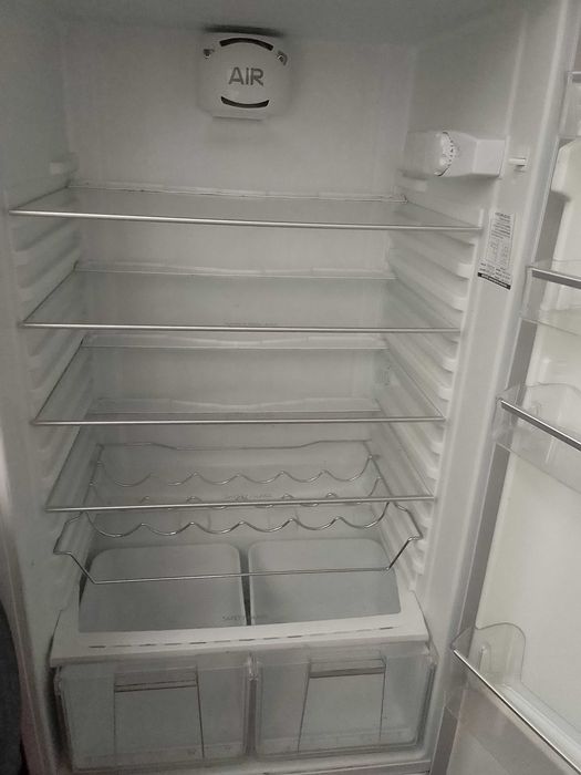 Vende-se Frigorífico Ariston Hotpoint