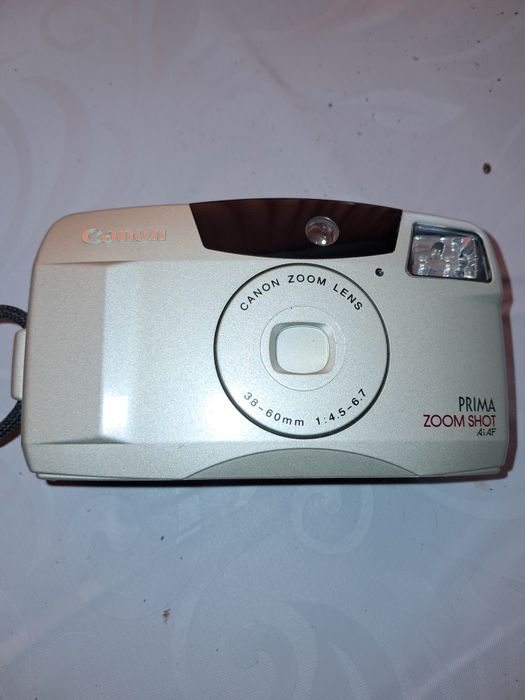 Máquina fotográfica Canon  de rolo