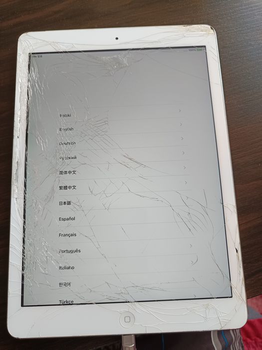 iPad Air A1475 zablokowany