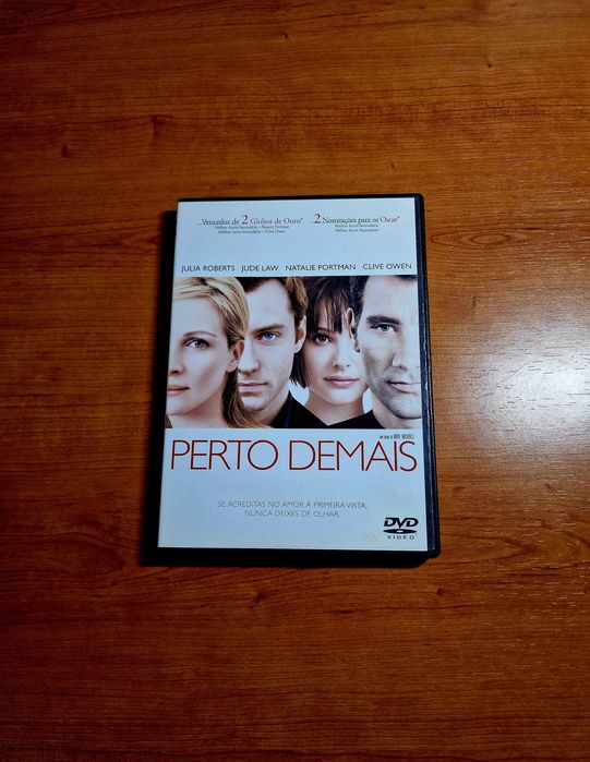 PERTO DEMAIS (Julia Roberts/Jude Law/Natalie Portman/Clive Owen)