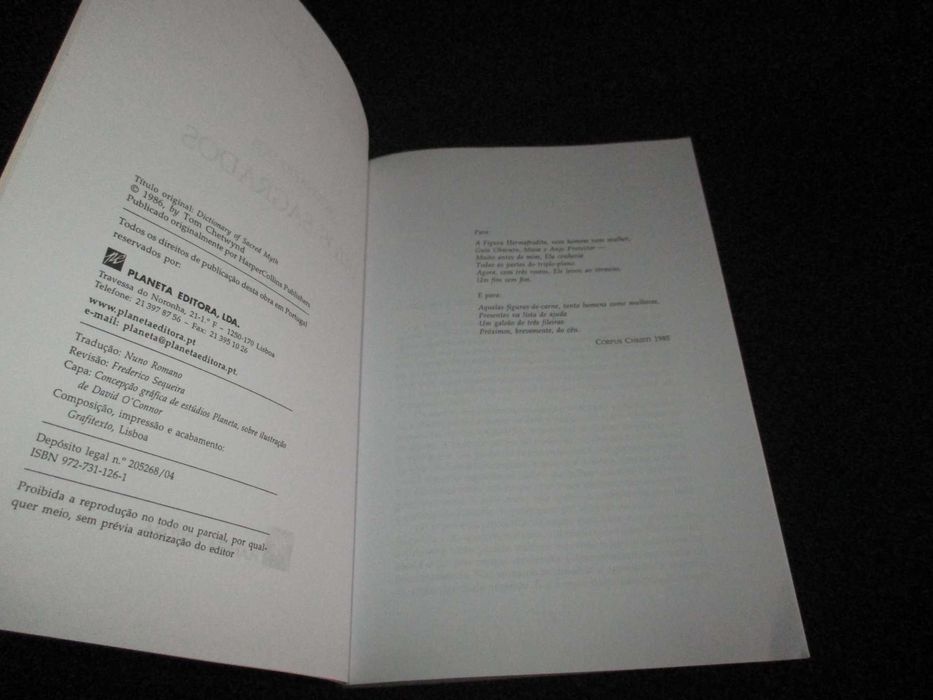 Sacred Myths Dictionary by Tom Chetwynd64751079557379122