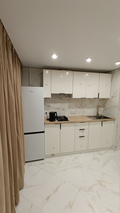 ПОСТІЙНО Є СВІТЛО Квартира на Стрілецькій 43, неподалік залізничного і