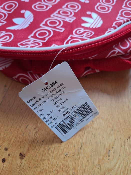 Plecak adidas originals classic  DH3364 czerwony w loga