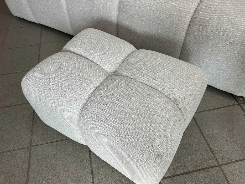 Nowy zestaw w stylu nowoczesnym | SOFA + PUFA