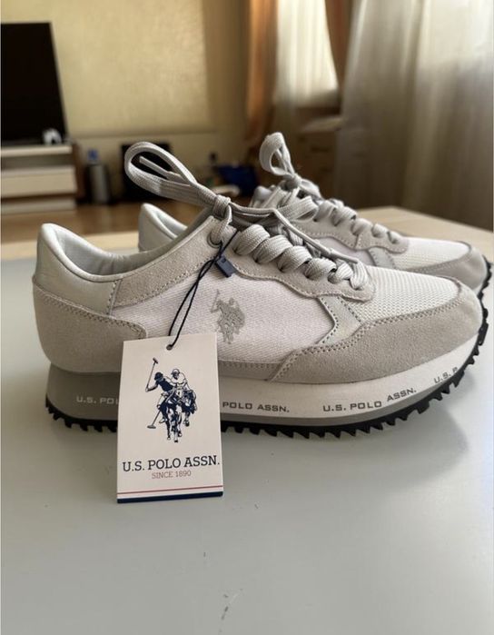 Кросівки для дівчинки polo 36 розмір