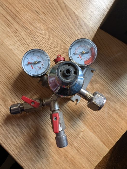 Первинний редуктор СО2, 1 тиск, 2 виходи, Micro Matic, Данія Б/У