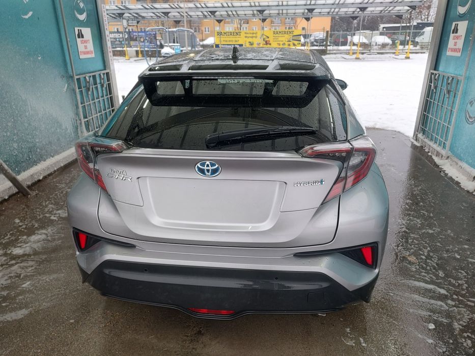 Sprzedam toyotę ch-r