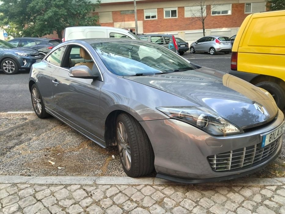 Renault laguna Coupé