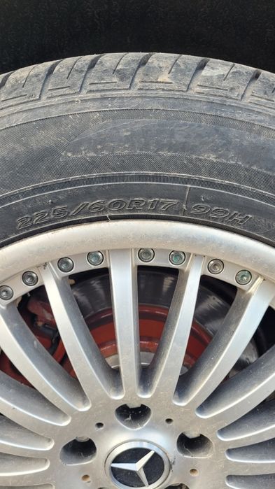 Продам диски з резиною або без.