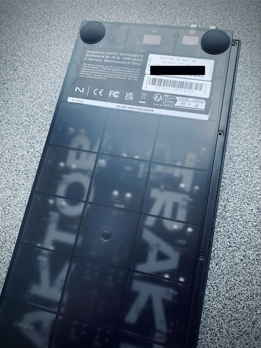 Traktor Kontrol Z1 MK2