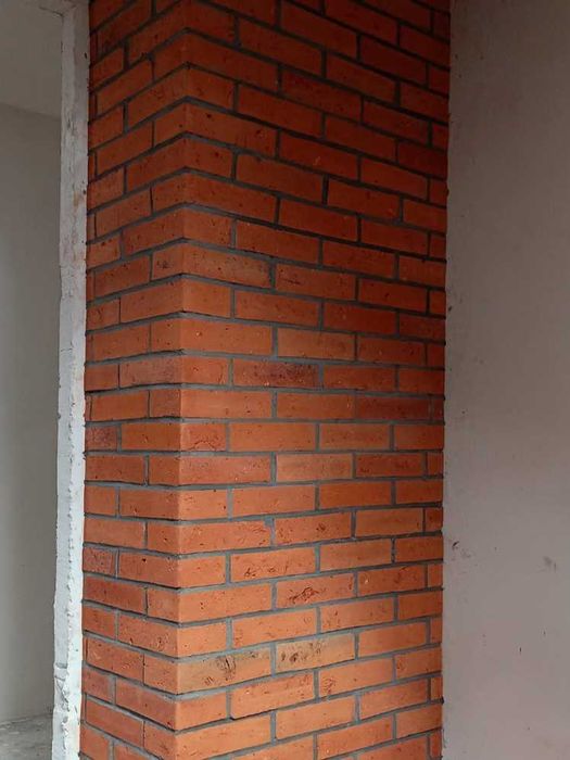 Cegła cięta i lica.