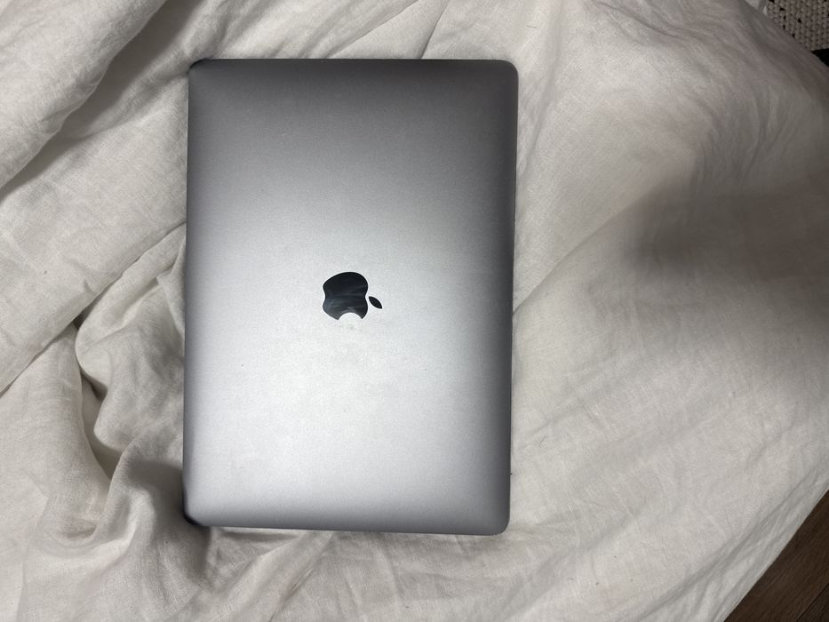 Macbook Air, 13-inch, 2019