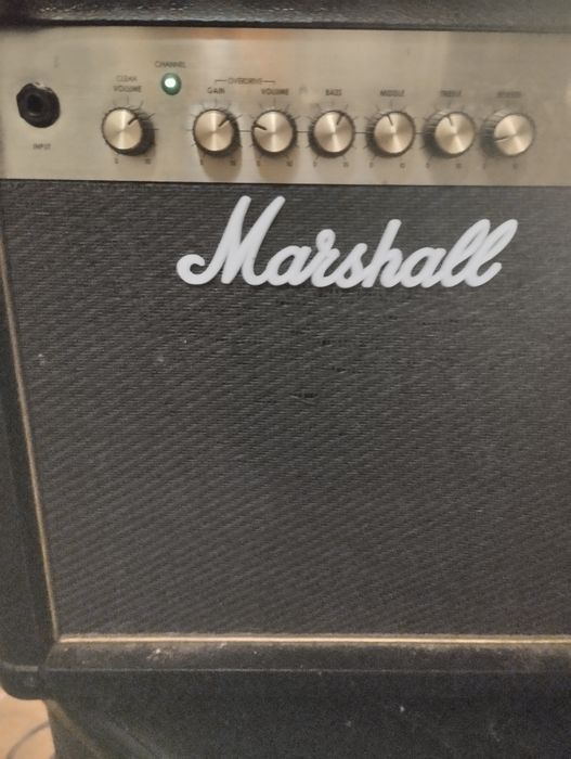 Marshall MG15R usado