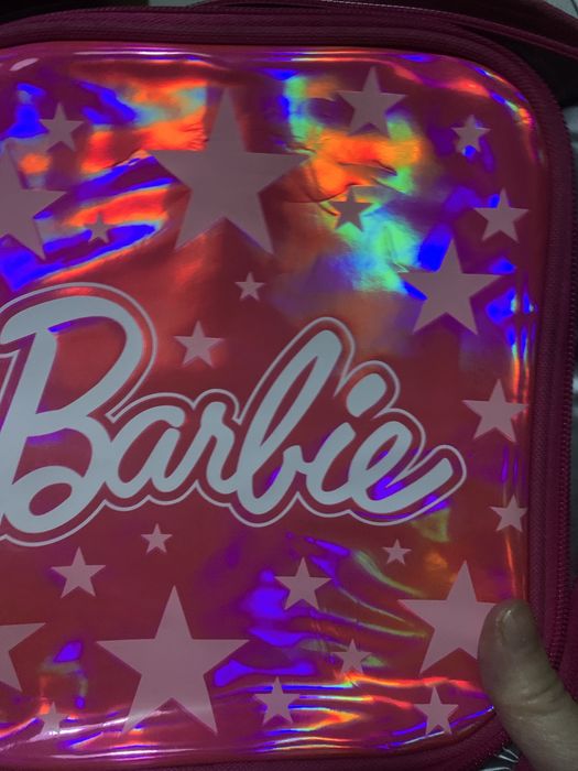 Ланчбокс Barby дуже гарний!
