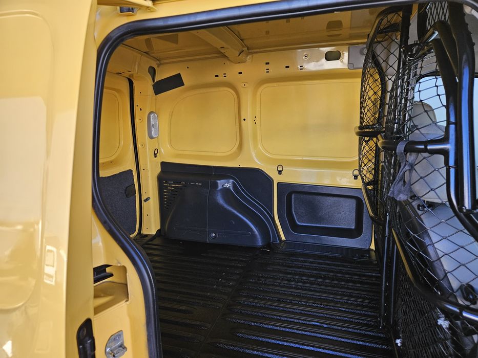 Renault kangoo impecável ano 2018