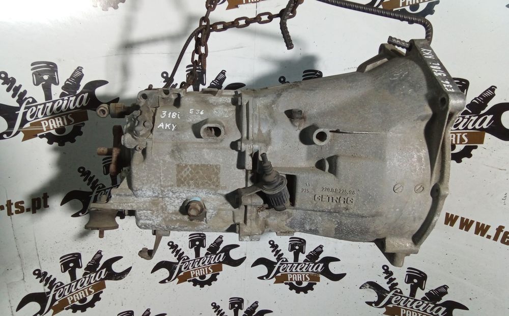 CAIXA DE VELOCIDADES BMW 318I E36 REF: AKY
