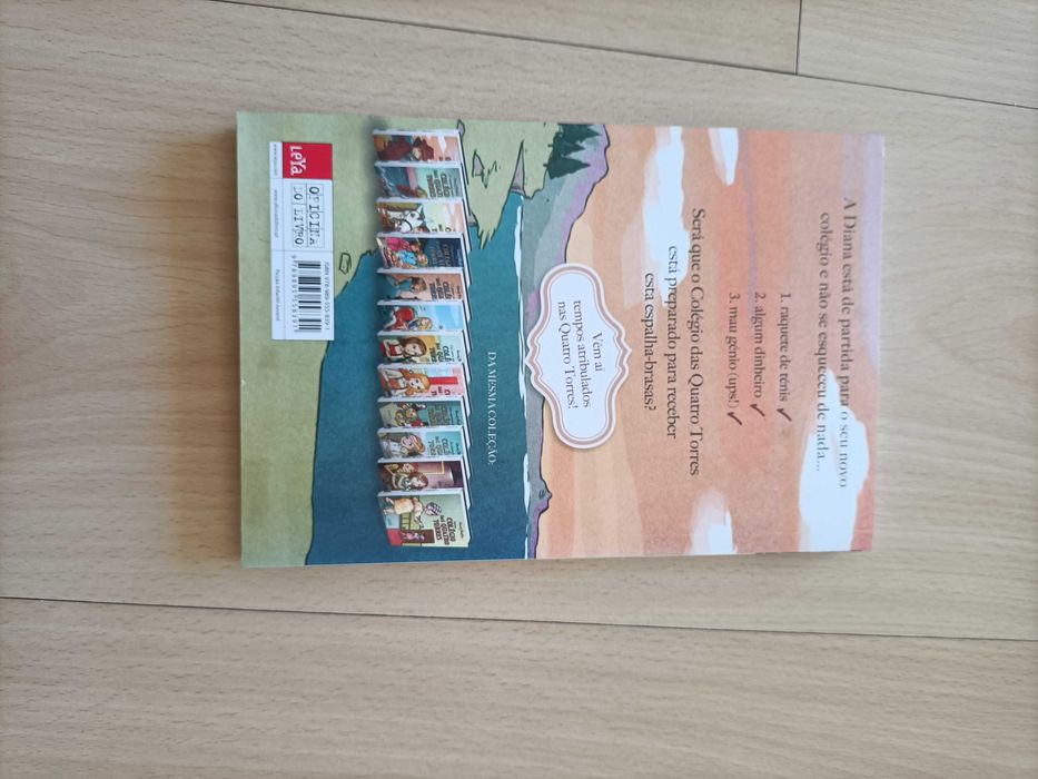 Livro- colégio das quatros torres