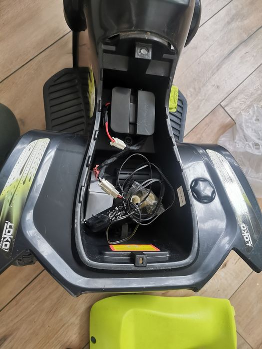 Дитячий мотоцикл на аккумуляторі