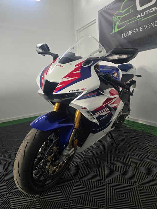 Honda cbr 1000rrr sp