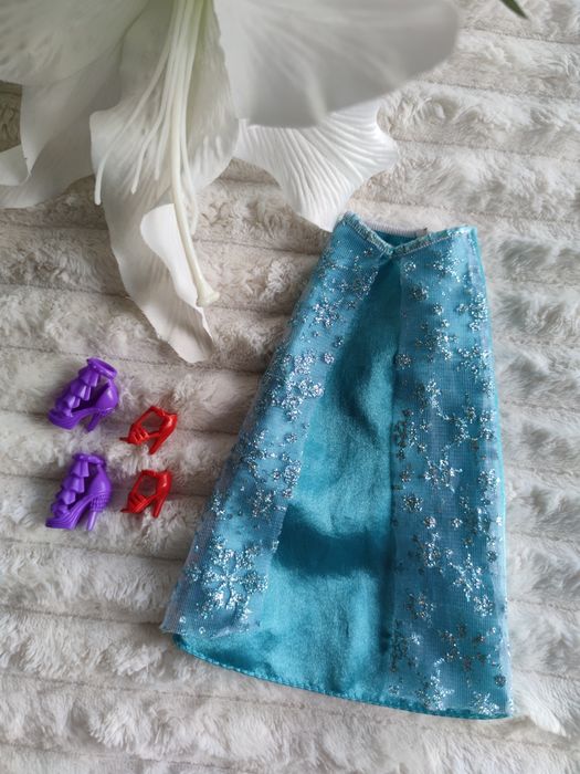 Spódnica Lalka Barbie buty