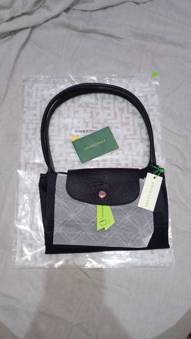 Mala longchamp nova